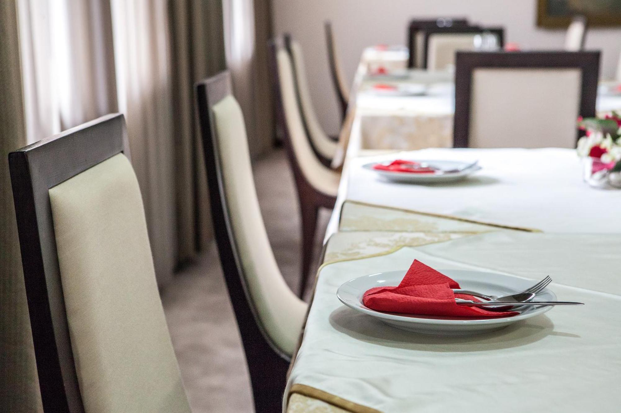 Hotel Terminus Podgorica Eksteriør billede