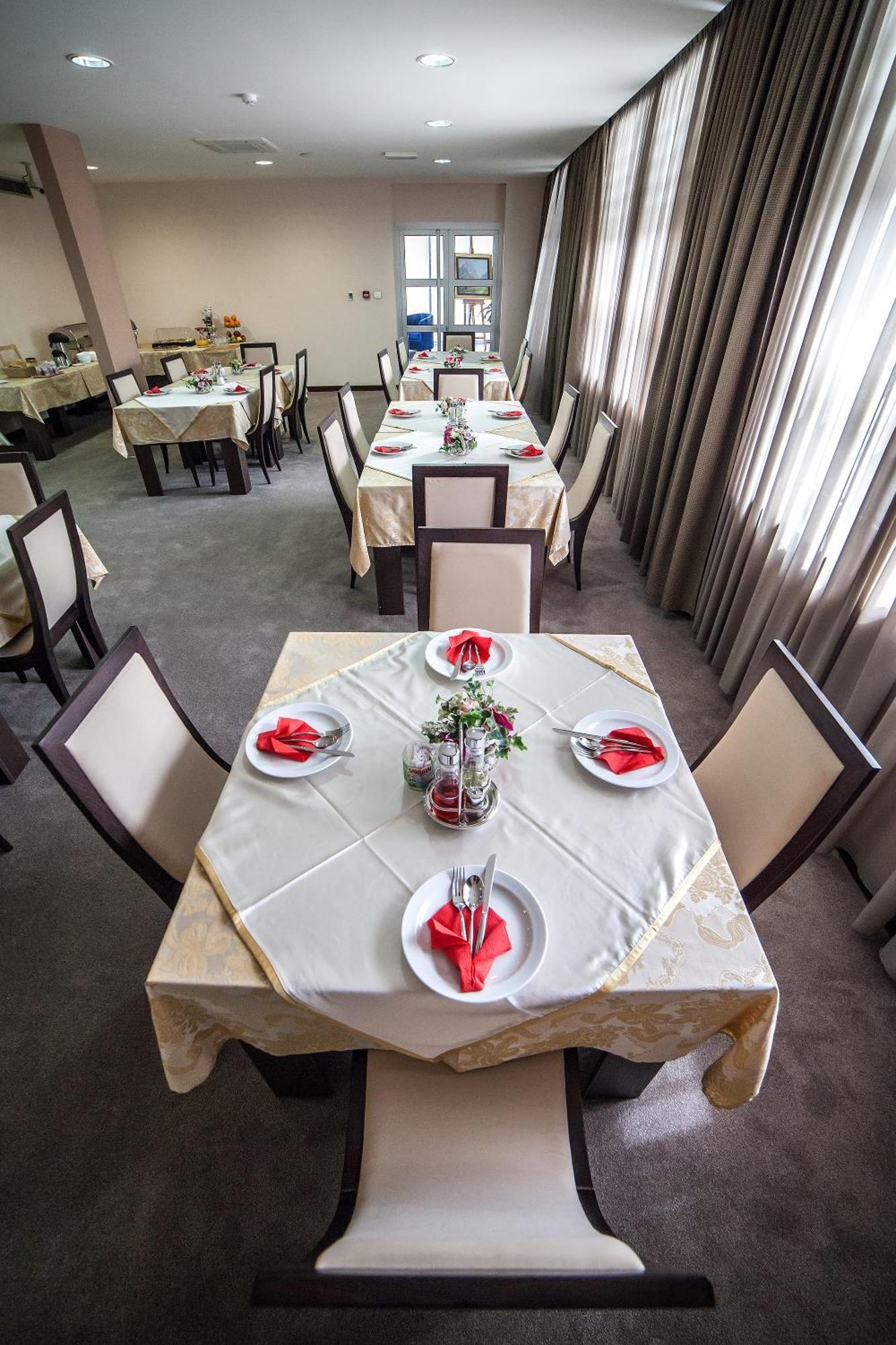 Hotel Terminus Podgorica Eksteriør billede