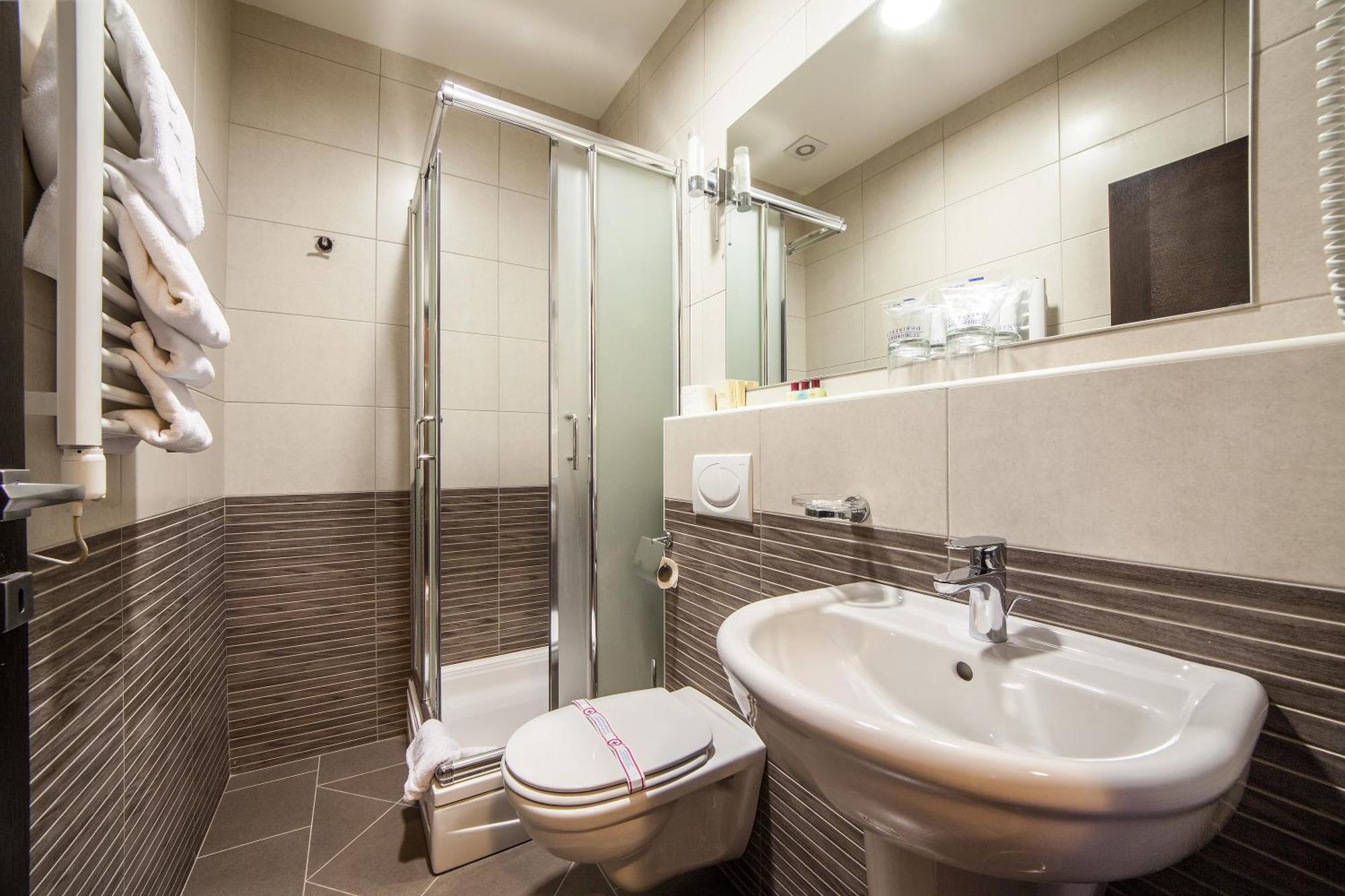 Hotel Terminus Podgorica Værelse billede
