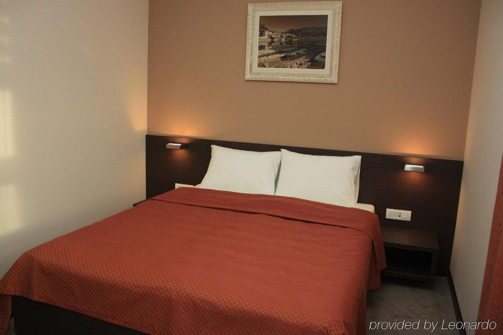 Hotel Terminus Podgorica Eksteriør billede